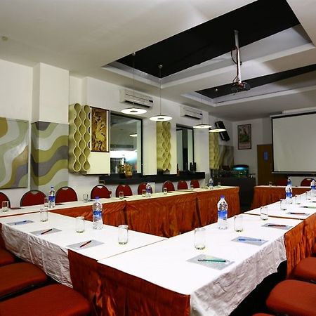 Hotel Oriental Inn Chennai Luaran gambar
