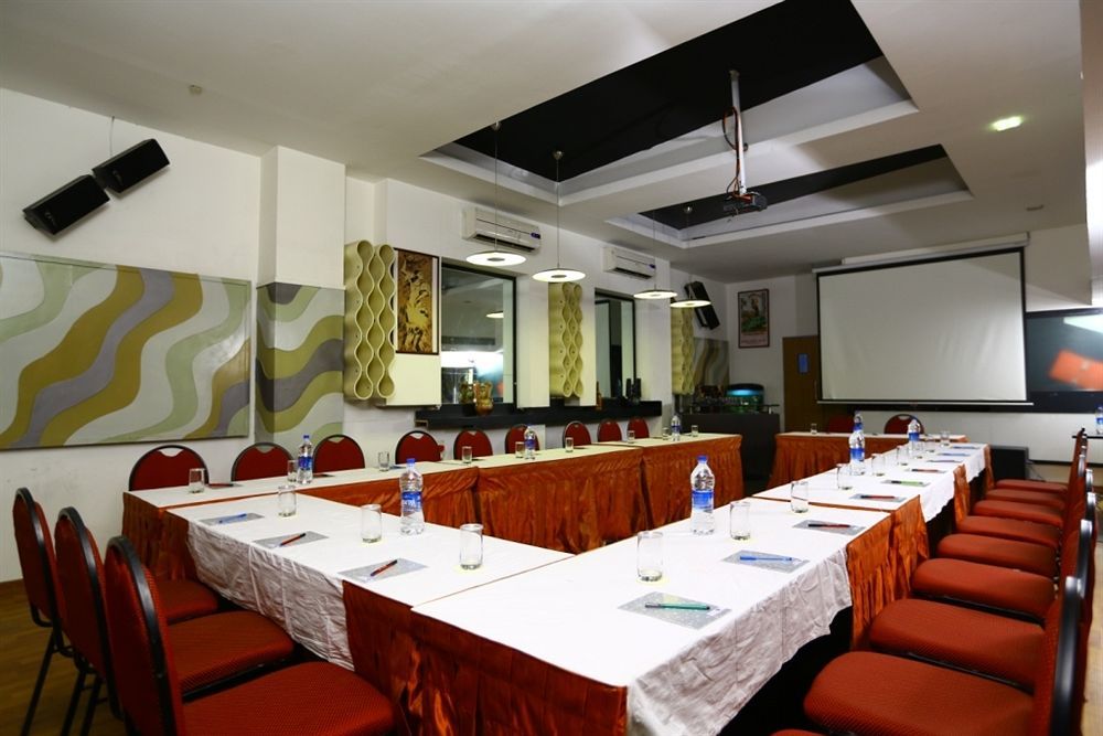 Hotel Oriental Inn Chennai Luaran gambar